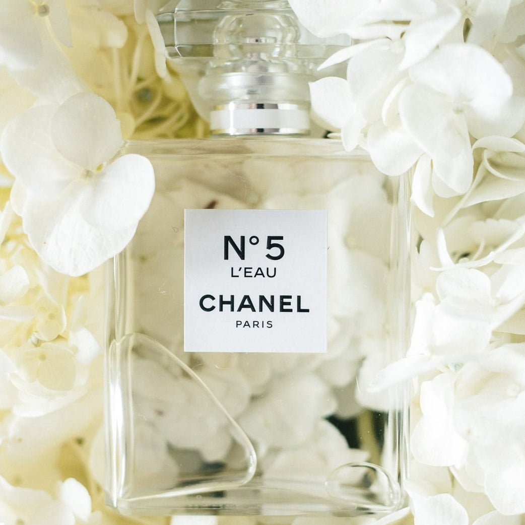 Chanel N°5 L'Eau EDT Exclusive Gift Set | My Perfume Shop