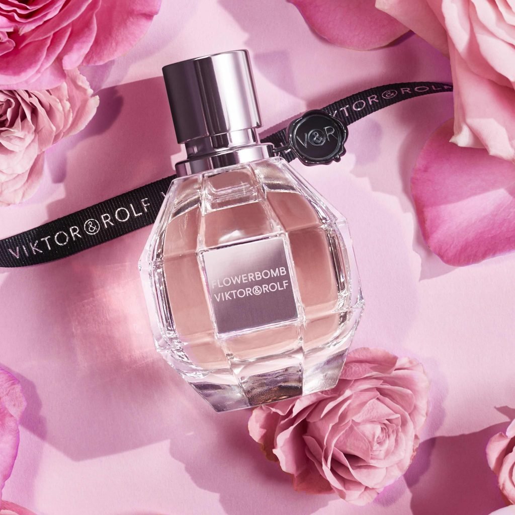 Viktor & Rolf Flower Bomb EDP Set For Women | My Perfume Shop